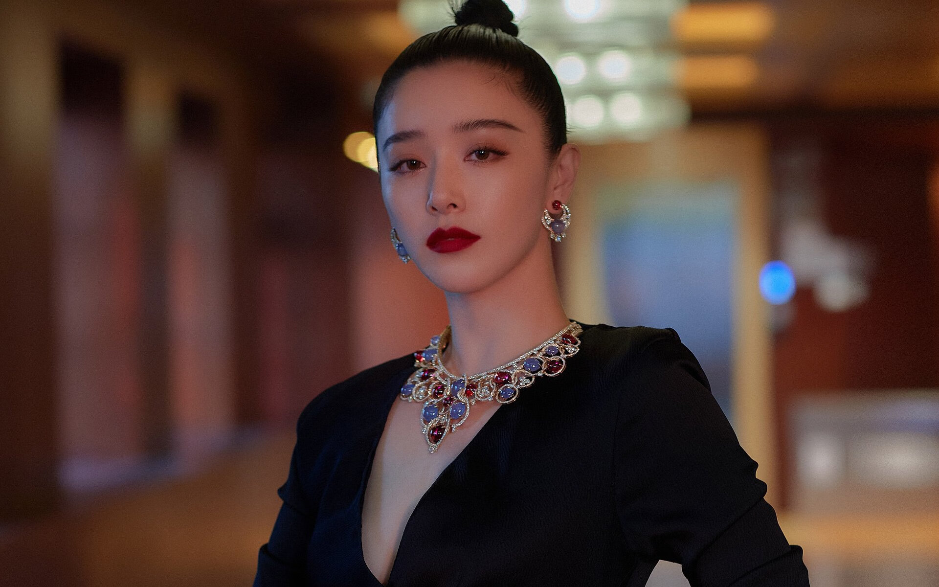 国内足球联赛悬念不断,强弱对决随时发生,国内足球联赛叫什么