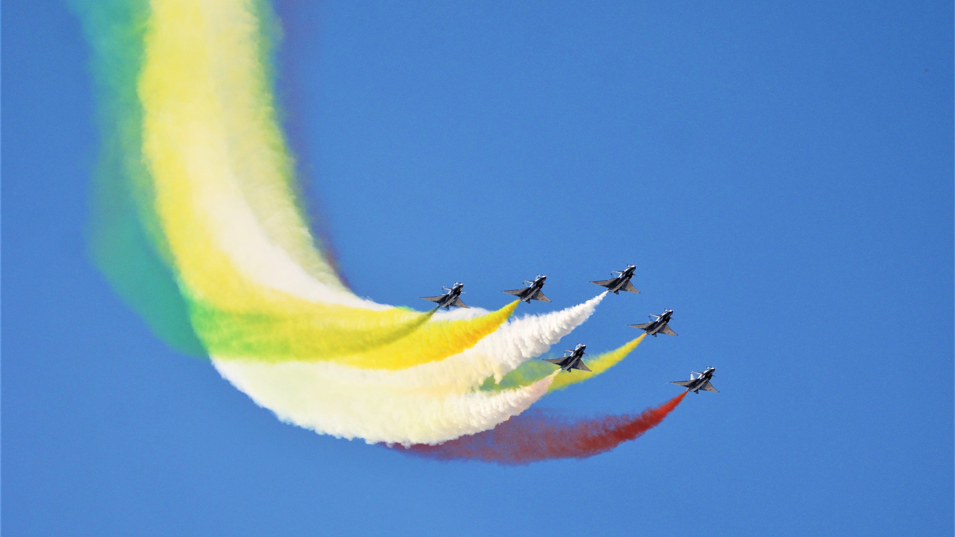 AYX GAMING-西甲球队基于实时数据的临场战术微调系统实践